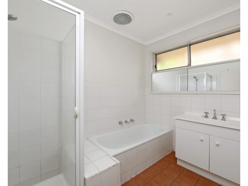 23 Janden Close, Knoxfield VIC 3180