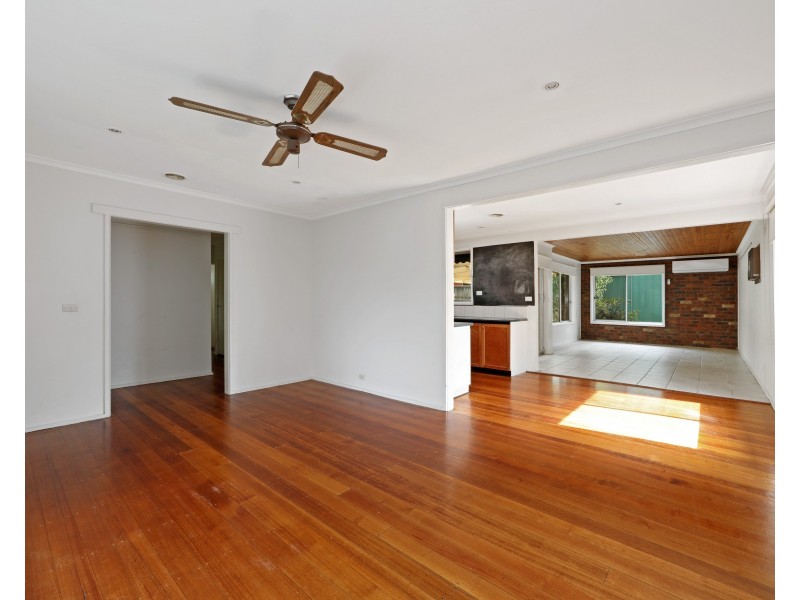 23 Janden Close, Knoxfield VIC 3180