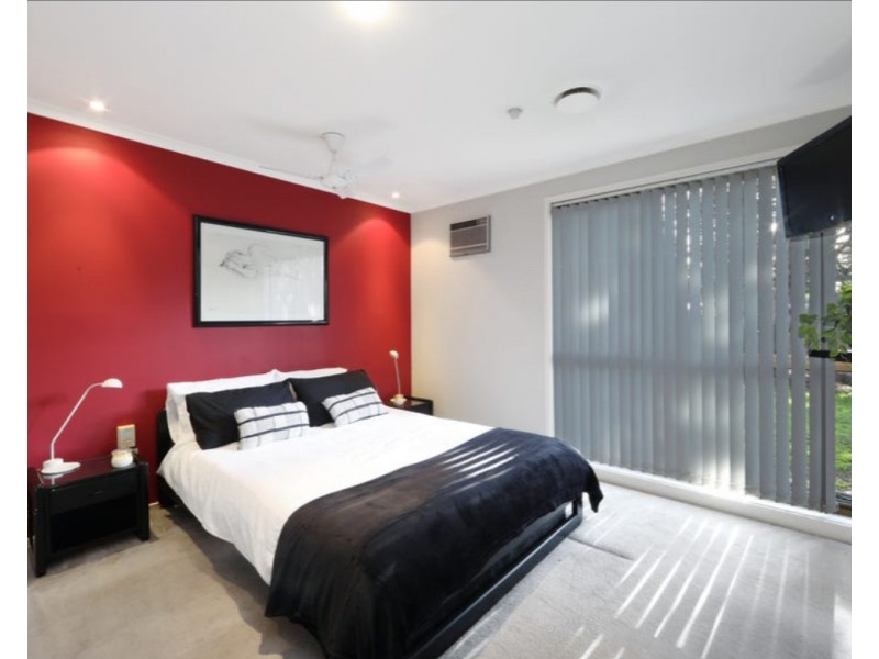 2 Lucy Close, Rowville VIC 3178