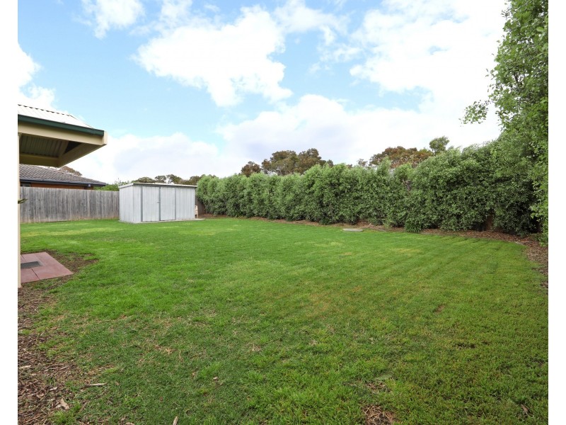 3 Stephanie Close, Ferntree Gully VIC 3156