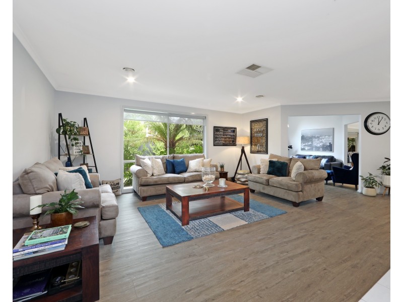 11 Kalimna Court, Rowville VIC 3178