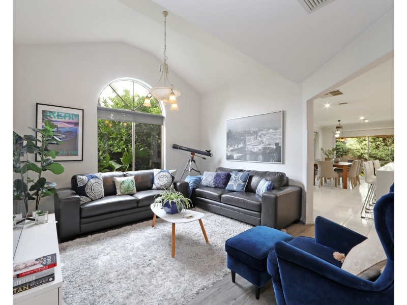 11 Kalimna Court, Rowville VIC 3178