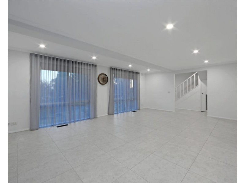 7 Garner Court, Endeavour Hills VIC 3802