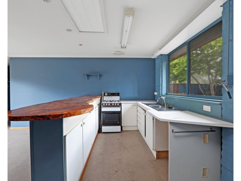 9 Yarrabee Court, Frankston VIC 3199