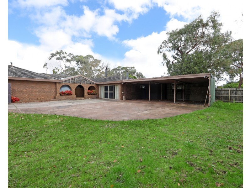 9 Yarrabee Court, Frankston VIC 3199