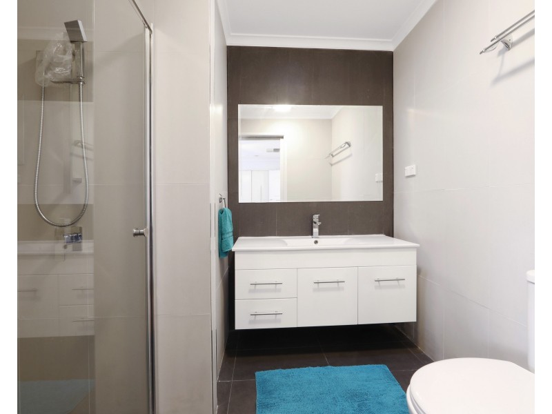 17 Bexsarm Crescent, Rowville VIC 3178