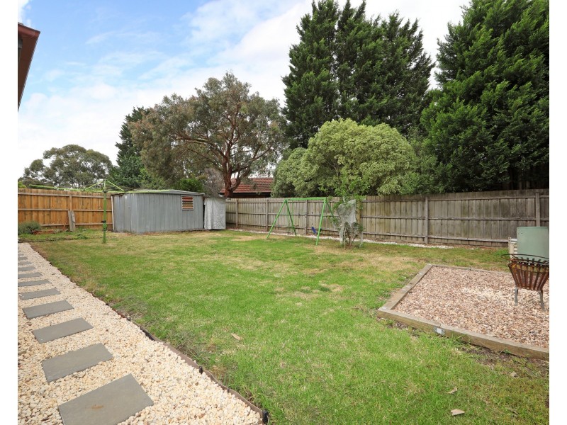 17 Bexsarm Crescent, Rowville VIC 3178