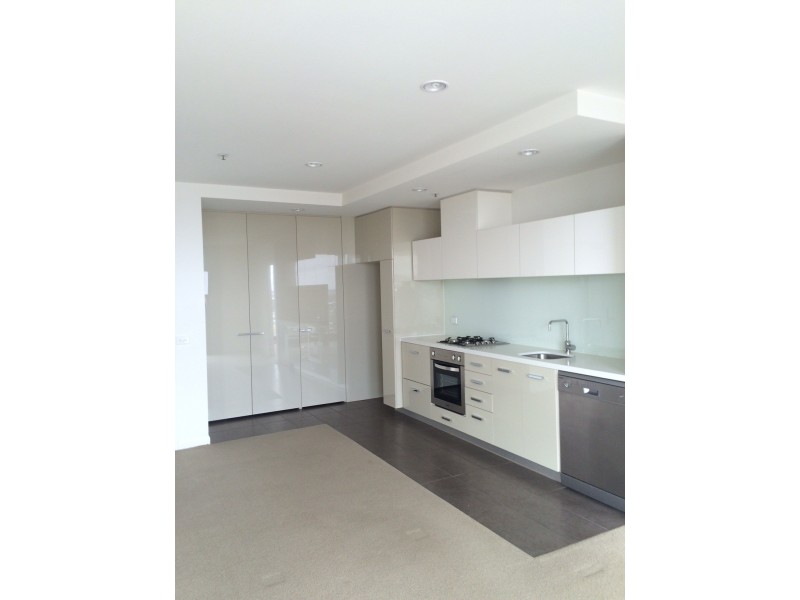 908/8 Breavington Way, Northcote VIC 3070