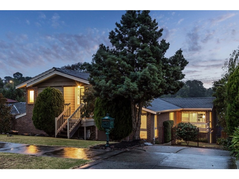 16 Jacobena Place, Templestowe VIC 3106