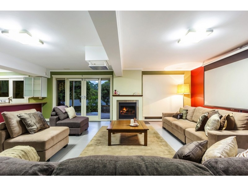 16 Jacobena Place, Templestowe VIC 3106