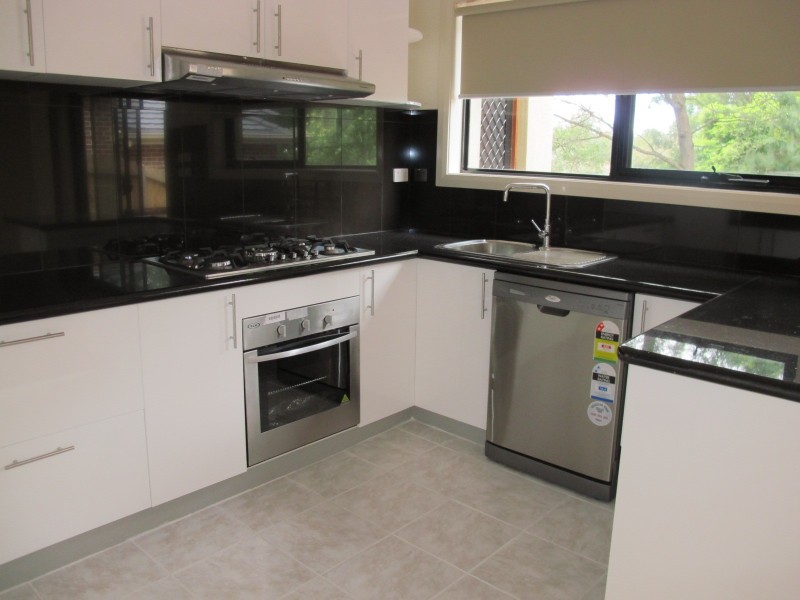 3/22 Boronia Grove, Doncaster East VIC 3109