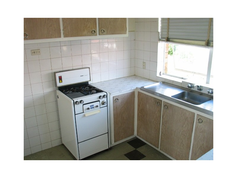 6/114 Blyth Street, Brunswick VIC 3056