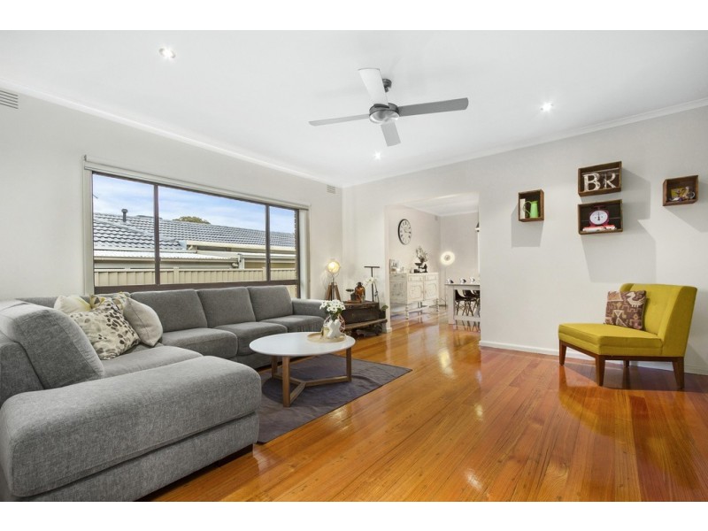 17 Alchester Court, Thomastown VIC 3074