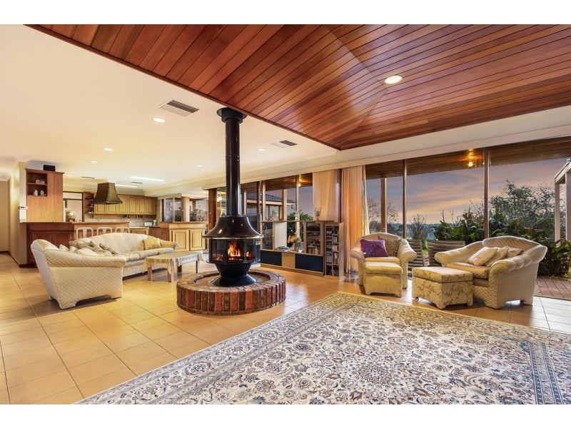 5 Joslyn Drive, Research VIC 3095