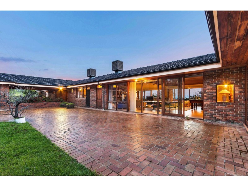 5 Joslyn Drive, Research VIC 3095