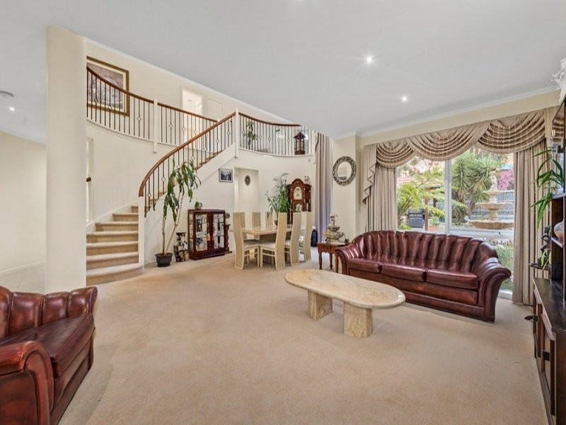6 Yellow Box Terrace, Heidelberg VIC 3084