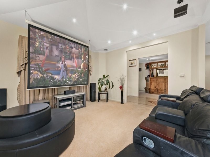 6 Yellow Box Terrace, Heidelberg VIC 3084