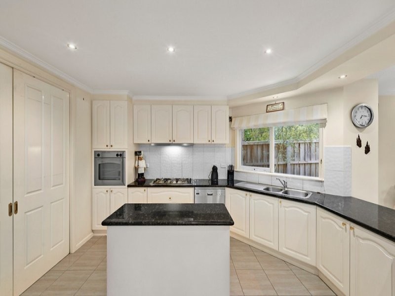 6 Yellow Box Terrace, Heidelberg VIC 3084