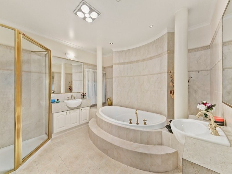 6 Yellow Box Terrace, Heidelberg VIC 3084