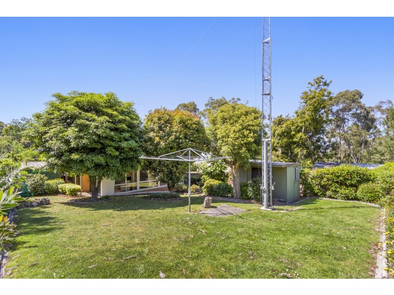 8 Nymph Street, Mitcham VIC 3132