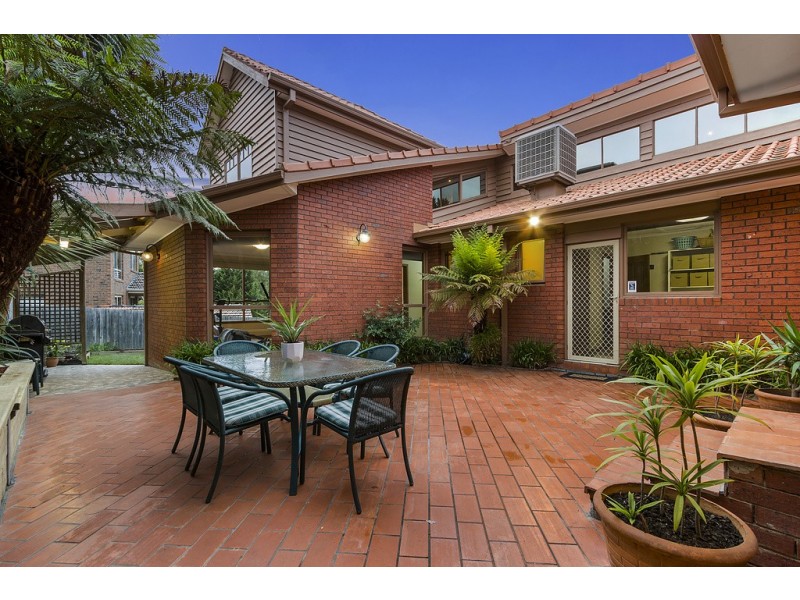 48 Larnoo Drive, Doncaster East VIC 3109