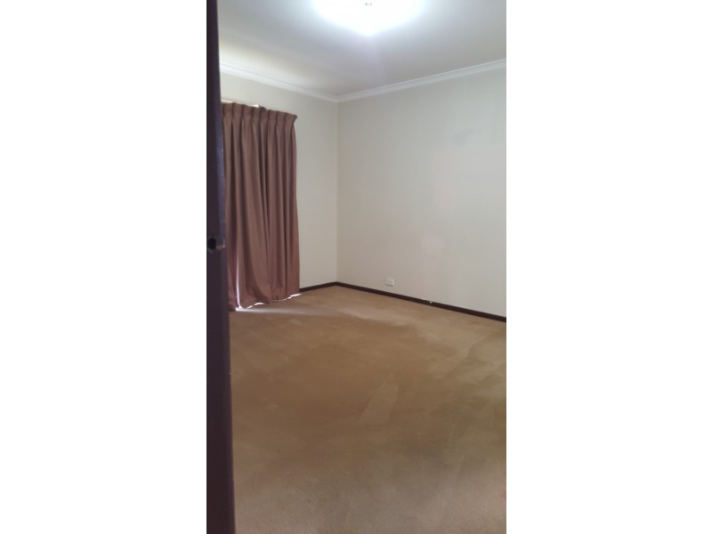 24 Morang Drive, Mill Park VIC 3082