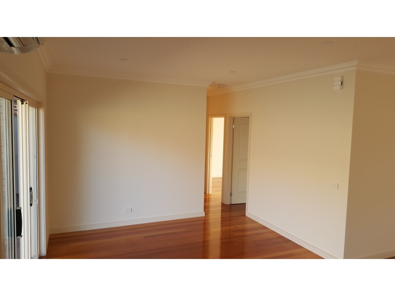 2/6 Herbert Street, Watsonia VIC 3087