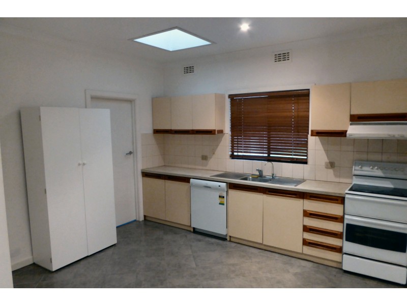 43 Tassell Street, Hadfield VIC 3046