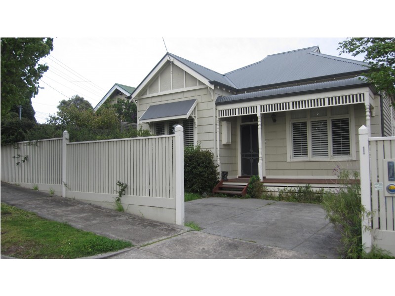 1 Hartington Street, Kew VIC 3101