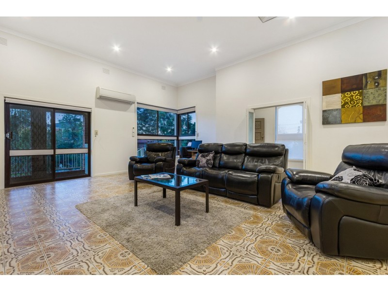 4 Mullens Road, Vermont South VIC 3133