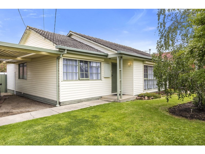 65 Flag Street, Kingsbury VIC 3083