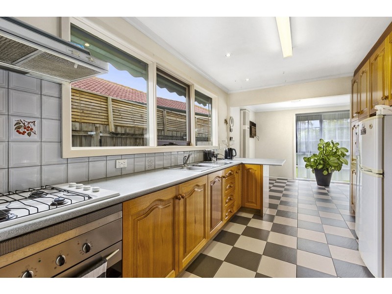 65 Flag Street, Kingsbury VIC 3083