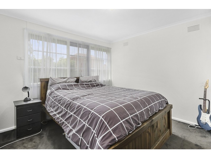 65 Flag Street, Kingsbury VIC 3083