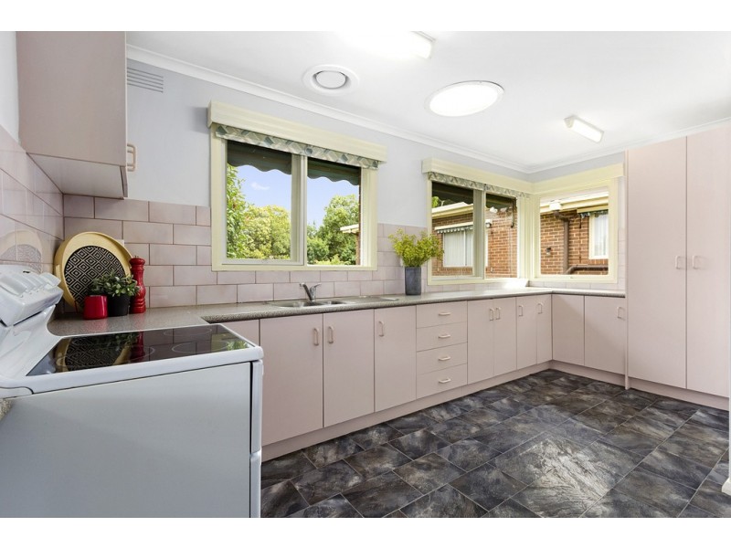 43 Alfreda Avenue, Bulleen VIC 3105