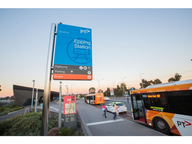 27 Knoll Walk, Epping VIC 3076