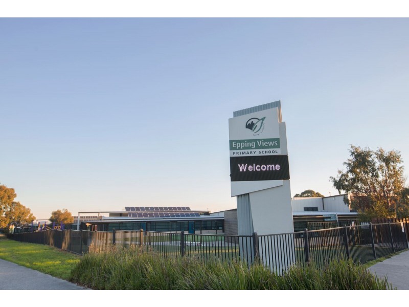 27 Knoll Walk, Epping VIC 3076