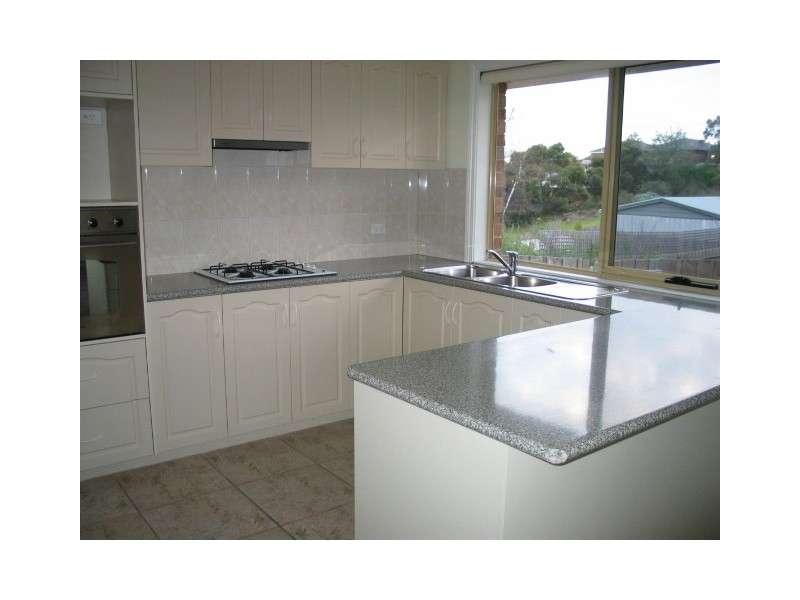 1/87 Tram Road, Doncaster VIC 3108