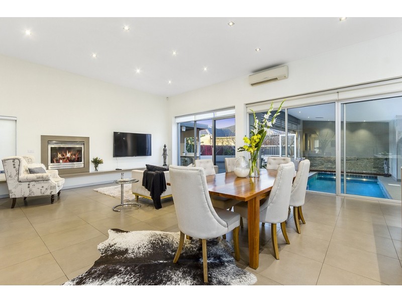 31 Orchid Avenue, Reservoir VIC 3073