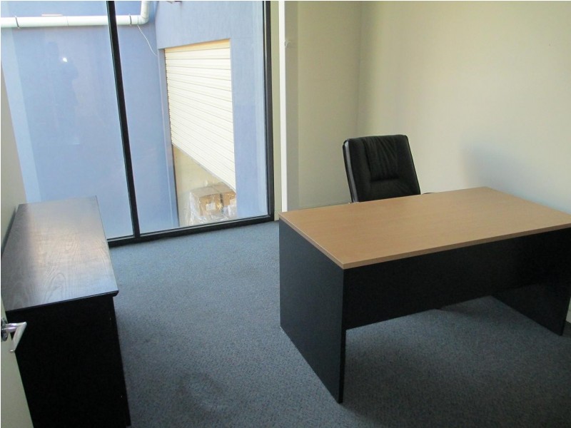 Upper Floor/73 Sarton Road, Clayton VIC 3168