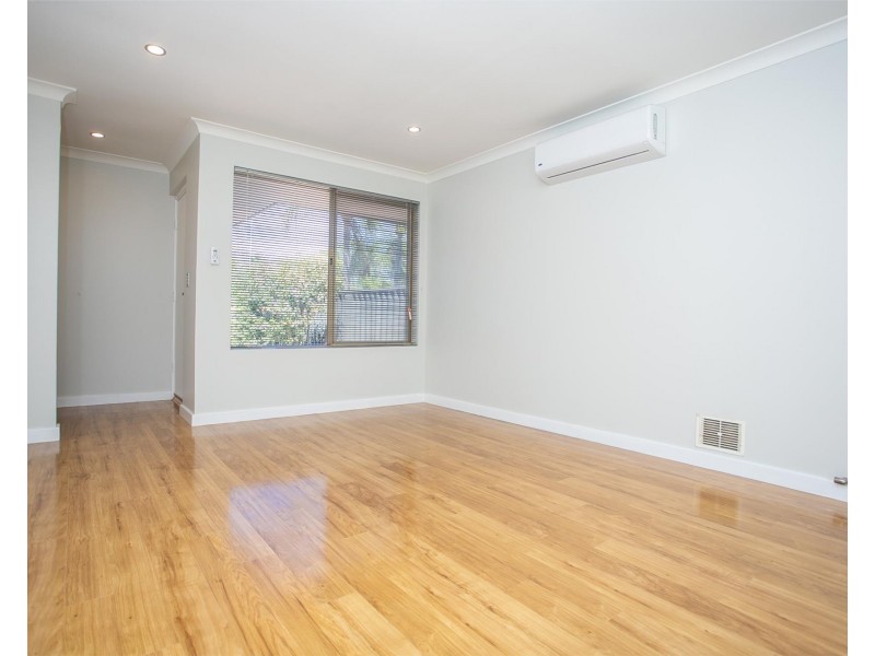 11 Congo Place, Beechboro WA 6063