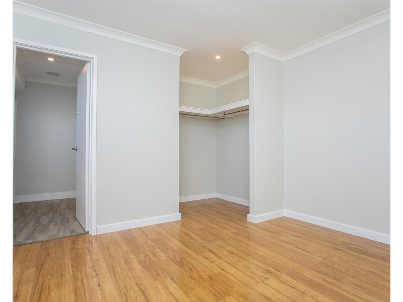 11 Congo Place, Beechboro WA 6063