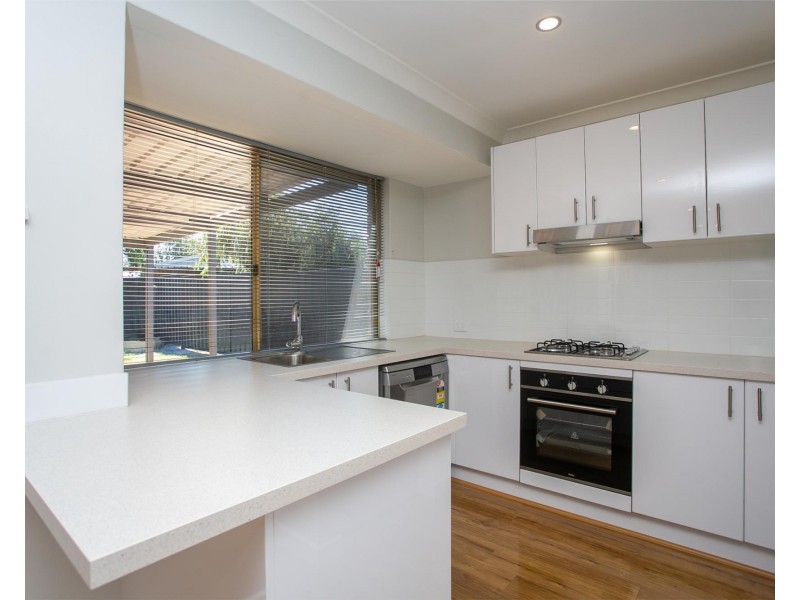 11 Congo Place, Beechboro WA 6063