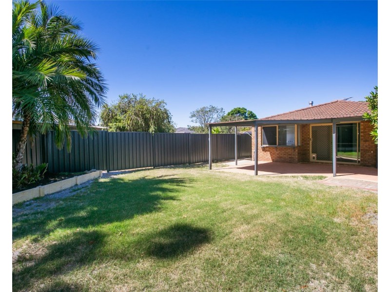 11 Congo Place, Beechboro WA 6063