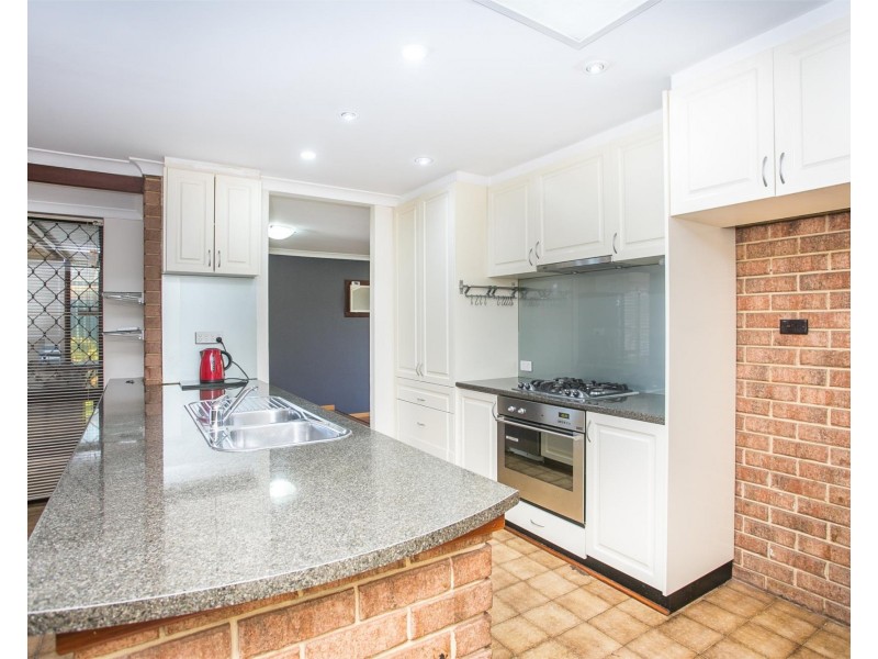 50 Freeland Square, Eden Hill WA 6054