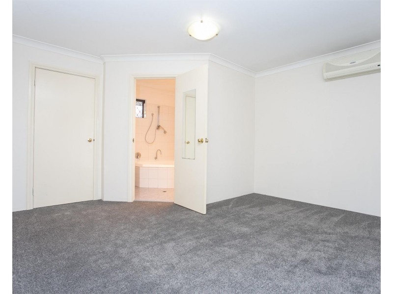 50 Freeland Square, Eden Hill WA 6054