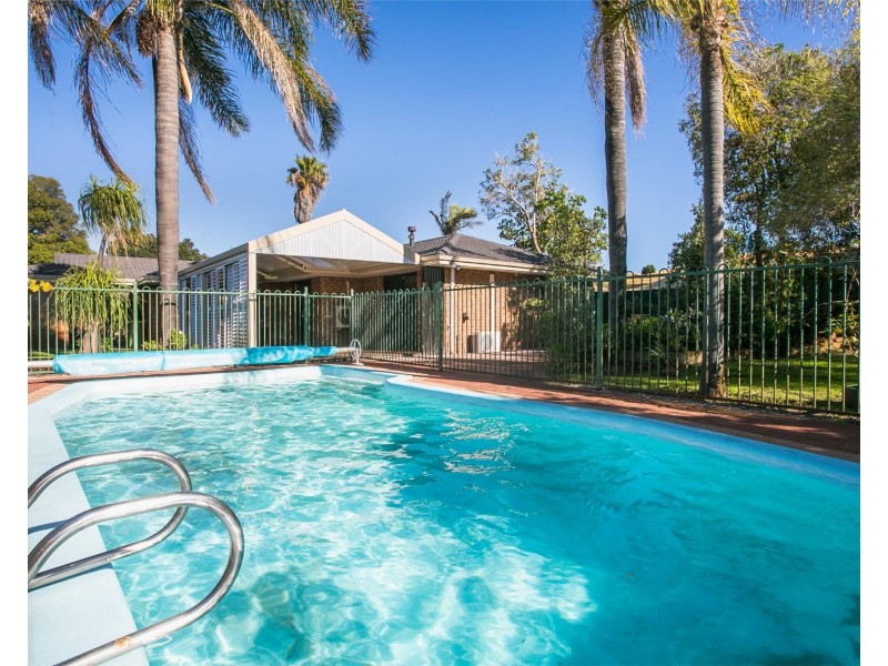 50 Freeland Square, Eden Hill WA 6054