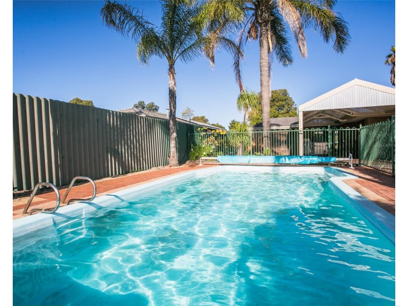 50 Freeland Square, Eden Hill WA 6054