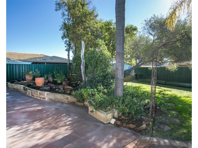 50 Freeland Square, Eden Hill WA 6054