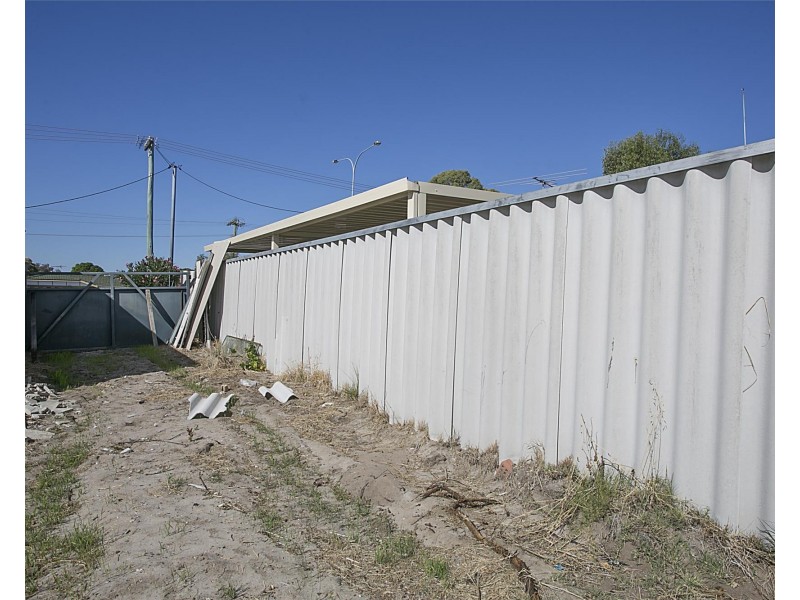 2/212 Altone Road, Beechboro WA 6063