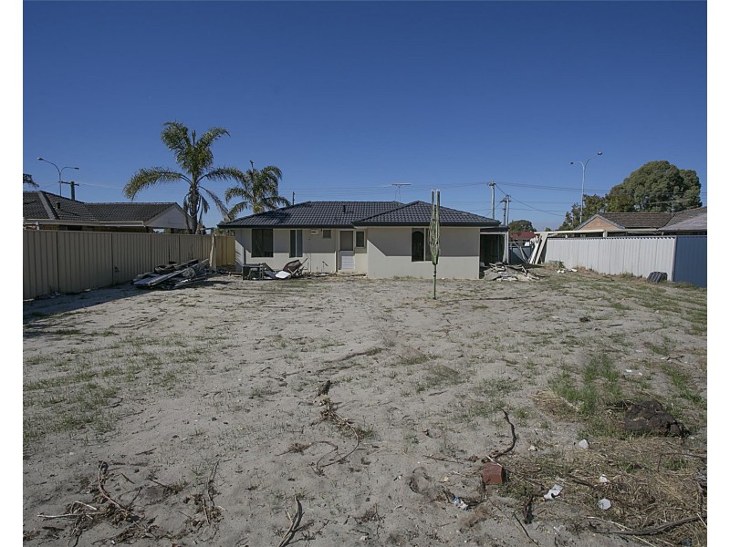 2/212 Altone Road, Beechboro WA 6063